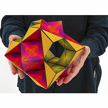 Shashibo - The Shape Shifting Box - Optical Illusion