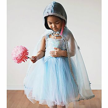 SNOW QUEEN CAPE