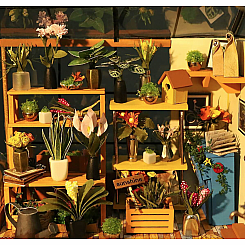 Cathy's Flower DIY Mini House