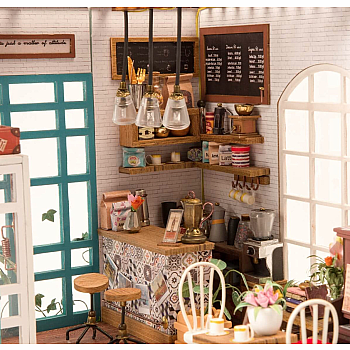 Simon's Coffee DIY Mini House