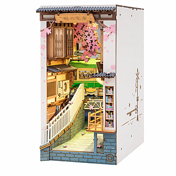 SAKURA TRAM DIY HOUSE KIT