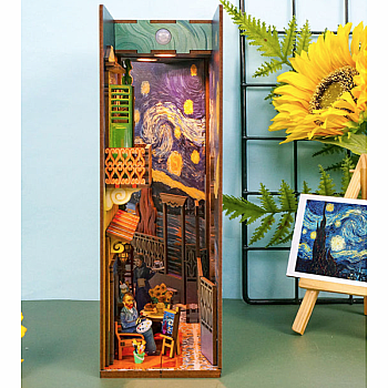 VINCENT'S WORLD DIY HOUSE KIT