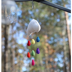 RAINBOW CLOUD GARLAND