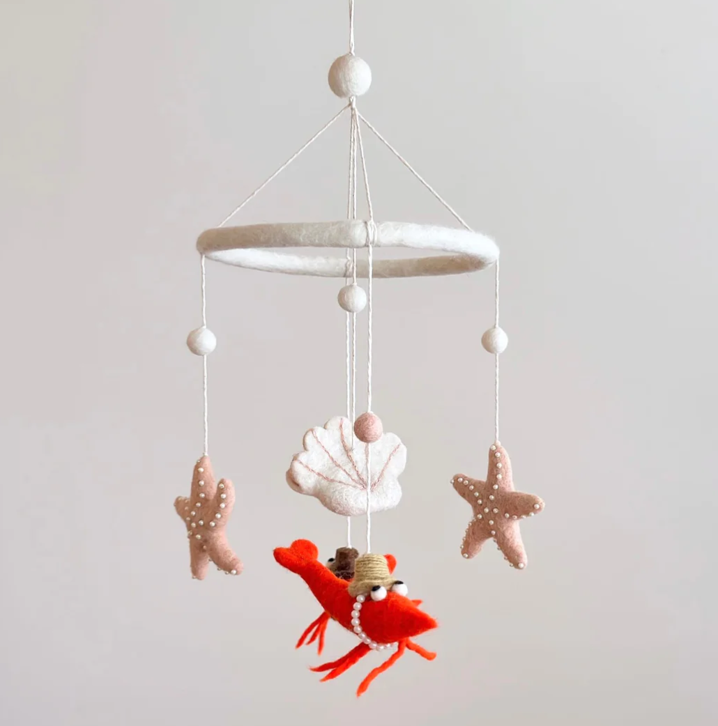 SHRIMPS IN LOVE FELTED MOBILE