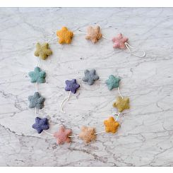 PASTEL STAR GARLAND